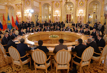 Президент Серж Саргсян в Москве принял участие в сессии Совета коллективной безопасности ОДКБ
