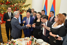  Ամանորի և Սուրբ Ծննդյան տոների առթիվ Նախագահը ընդունելության է հրավիրել ԶԼՄ ներկայացուցիչներին