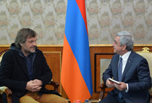 Նախագահ Սարգսյանն ընդունել է սերբ աշխարհահռչակ կինոռեժիսոր, երաժիշտ Էմիր Կուստուրիցային