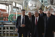 Президент Серж Саргсян посетил Армянскую атомную электростанцию