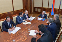 President invited a meeting to discuss issues on the agenda of the 
Armenian-French economic cooperation