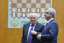 Президент Серж Саргсян присутствовал на торжественном мероприятии, посвященном 80-летию Ваника Закаряна