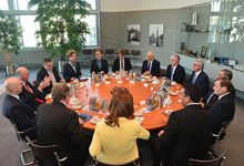  Президент Серж Саргсян встретился с Председателем Бундестага ФРГ Норбертом Ламмертом