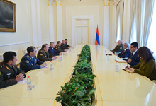Նախագահն ընդունել է ՀԱՊԿ գլխավոր քարտուղարին, միացյալ շտաբի պետին և ՀԱՊԿ ռազմական կոմիտեի նիստի մասնակիցներին
