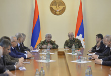  Президент Серж Саргсян с Президентом НКР Бако Саакяном в Степанакерте провел совещание