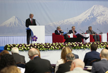 Президент принял участие в открытии Второго глобального форума "Против преступления геноцида"