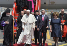  His Holiness Pope Francis has arrived to Armenia