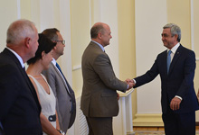 President Serzh Sargsyan received delegation of French parliamentarians