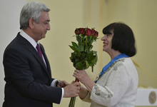  Award ceremony on the occasion of the 25th anniversary of independence took place at the Presidential Palace