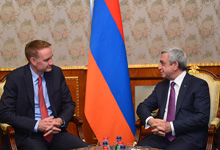  President Serzh Sargsyan received the US Deputy Assistant Secretary of Defense Michael Carpenter