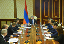 President invited a meeting on the macroeconomic developments in Armenia and indicators of the state budget for year 2017