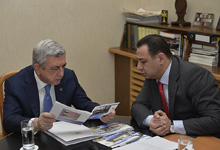 Президент Серж Саргсян посетил Всеармянский фонд "Айастан"