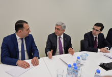 Նախագահ Սերժ Սարգսյանը հանդիպում է ունեցել &laquo;Երիտասարդ գիտնականների աջակցության ծրագրի&raquo; մասնակիցների հետ