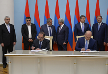 Memorandum of forming political coalition between the RPA and ARF was signed at the 
Presidential Palace
