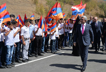 Նախագահ Սերժ Սարգսյանը ներկա է գտնվել Վարդենիս-Մարտակերտ ավտոճանապարհի բացման արարողությանը