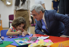 President attends Children&rsquo;s Rehabilitation Center opening