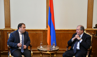 Президент Армен Саркисян встретился с руководителями партии &laquo;Наследие&raquo;