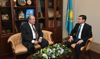 President Armen Sarkissian visited the Embassy of Kazakhstan in Armenia on the occasion of Kazakhstan&rsquo;s Independence Day