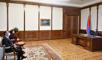 Президент Саркисян встретился представителями партии «Наследие»