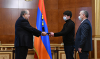 Преданность Отечеству, героический шаг, каждодневный дисциплинированный труд должны быть оценены – Президент Армен Саркисян вручил высокие государственные награды