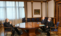 Президент Армен Саркисян встретился с Президентом НАН Радиком Мартиросяном и Вице-президентом Юрием Шукуряном