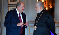 President Sarkissian congratulated Catholicos of the Great House of Cilicia Aram I on the Resurrection Day