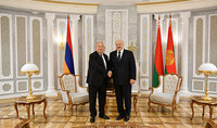 Великая Победа навечно вписана в летопись наших стран – Президента Армена Саркисяна поздравил Президент Беларуси Александр Лукашенко