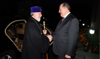 Президент Армен Саркисян поздравил Католикоса всех армян с 70-летием