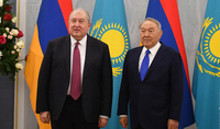 Le Président Armen Sarkissian a félicité le premier Président du Kazakhstan Nursultan Nazarbay à l'occasion de la Journée de la Constitution du pays