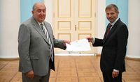 Президент Саркисян принял верительные грамоты посла Королевства Бельгия в Армении Марка Михильсена