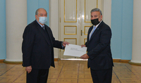 Le nouvel ambassadeur du Pérou en Arménie a présenté ses lettres de créance au Président Armen Sarkissian