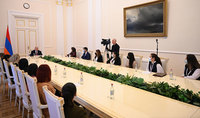 We must have an open model state to be able to properly use our main wealth: human potential. President Armen Sarkissian met with a group of future journalists