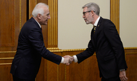 Президент Ваагн Хачатурян принял посла Швеции в Армении Патрика Свенсона