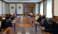 Le Président Vahagn Khatchatourian a reçu un groupe d'ambassadeurs de l'ex-URSS et de la Russie