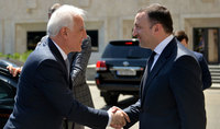 Նախագահ Վահագն Խաչատուրյանը հանդիպել է Վրաստանի վարչապետ Իրակլի Ղարիբաշվիլիի հետ