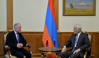 Президент Ваагн Хачатурян принял представителей Фонда Аденауэра
