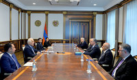 Le Président Vahagn Khatchatourian a reçu les membres du Conseil Central du PSDH