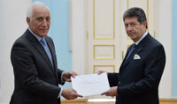 Президент Ваагн Хачатурян принял верительные грамоты новоназначенного посла Эквадора Хуана Фернандо Ольгина Флореса