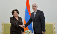 La nouvelle ambassadrice du Nicaragua en Arménie, Alba Azucena Torres Mejia, a présenté ses lettres de créance au Président Vahagn Khatchatourian
