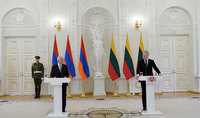 Президенты Армении и Литвы выступили с заявлениями для представителей СМИ