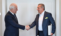 Президент Ваагн Хачатурян встретился с Председателем Ландтага земли Саксония- Ангальт Гунаром Шеленбергером