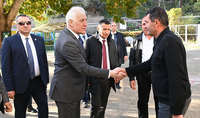 
Le Président Vahagn Khatchatourian a rendu visite à des familles déplacées de force du Haut-Karabakh