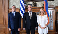 
Президент Ваагн Хачатурян встретился с вице-президентом Уругвая, председателем Сената Беатрис Архимон.