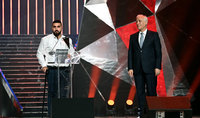 Le Président Vahagn Khatchatourian a assisté à la cérémonie de remise du prix Héros de notre temps