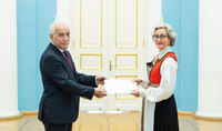 L'ambassadeur norvégien en Arménie Bergliot Hovland a présenté ses lettres de créance au président Vahagn Khatchatourian