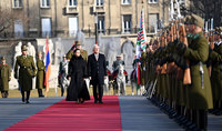 La cérémonie officielle d'accueil du président Vahagn Khatchatourian a eu lieu à Budapest
