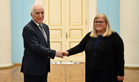 
Президент Республики Ваагн Хачатурян принял верительные грамоты новоназначенного посла Словении в Армении