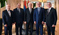 
Президент Ваагн Хачатурян принял членов Социал-демократической партии «Гнчакян»