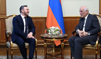 Նախագահ Վահագն Խաչատուրյանն ընդունել է &laquo;Եվրանեսթ&raquo; խորհրդարանական վեհաժողովի համանախագահ Սերգեյ Լագոդինսկիին