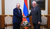 Նախագահ Վահագն Խաչատուրյանը հանդիպում է ունեցել վարչապետ Նիկոլ Փաշինյանի հետ